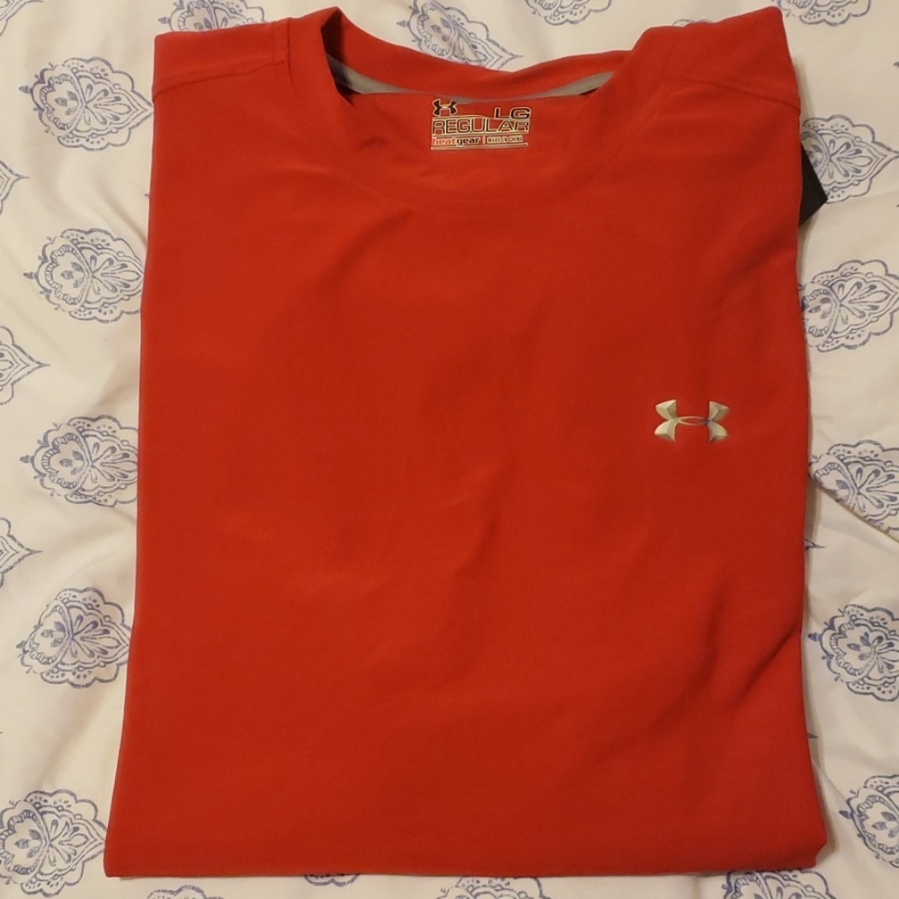Under Armour Mens Large Compression workout shirt